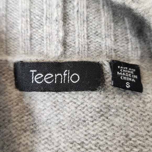 Vintage cashmere sweater dress - Picture 10 of 10